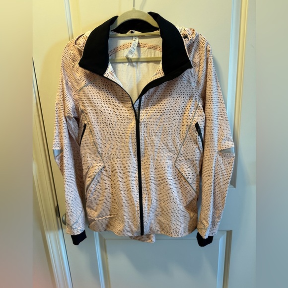 Lululemon runaway lightweight jacket - Picture 2 of 16